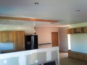 Plafond tendu laque-blanc salon satin